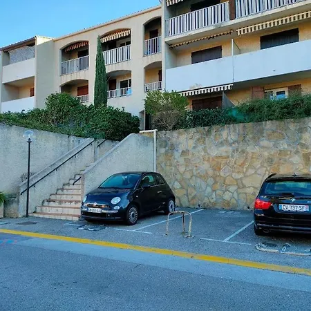 Brad's House. Διαμέρισμα